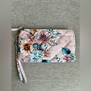 Vera Bradley Performance Twill Peach Blossom Bouquet RFID Wristlet